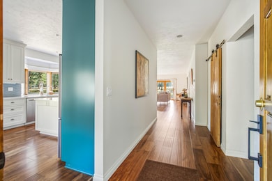 60701 Willow Creek Loop, Bend, OR 97702 - photo 3