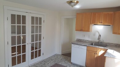 13 1/2 Hill St unit 13, Dover, NH 03820 - photo 4
