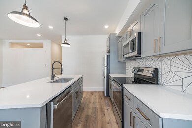 4328 Main St unit 1, Philadelphia, PA 19127 - photo 5