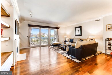 The Ritz-Carlton Residences, Baltimore, MD 21230 - photo 4