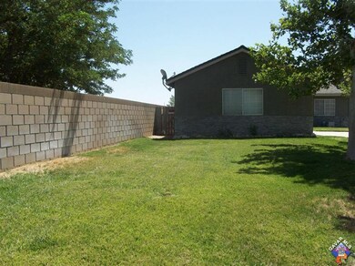 3286 Mica Ct, Rosamond, CA 93560 - photo 3