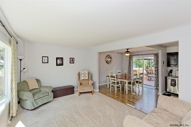 14 Ann Lee Ct, Colonie, NY 12210 - photo 3