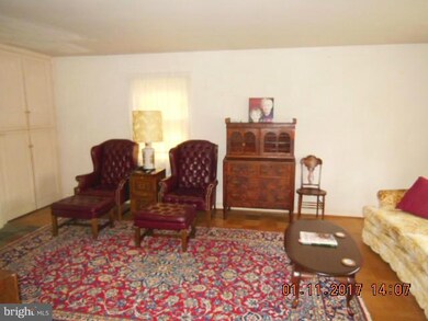 2806 Dartmouth Rd, Alexandria, VA 22314 - photo 2