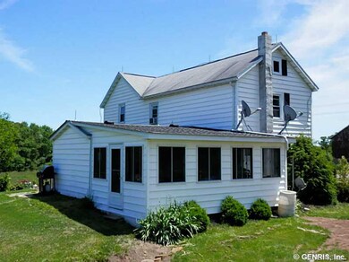 Exterior Front. SIDE VIEW