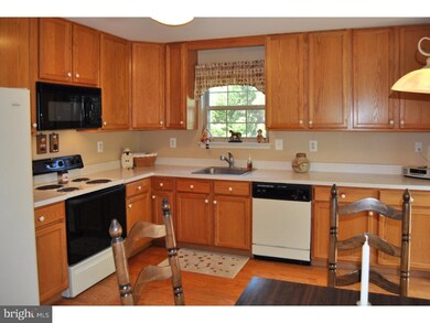 5127 Cinnamon Ct, Doylestown, PA 18902 - photo 7