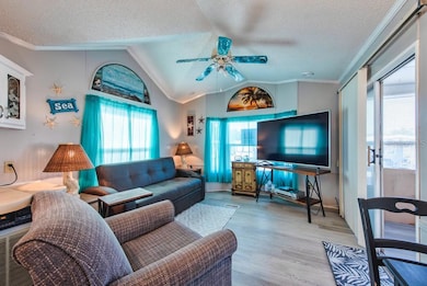 38130 Mc Donald St unit 40, Dade City, FL 33525 - photo 6