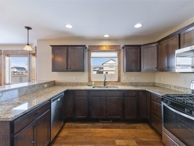 LOTS of Cabinet Space