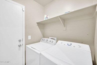 2118 N 77th-7