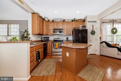 17815 Sinter Way, Hagerstown, MD 21740 - photo 7