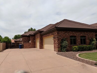 8602 S Willow Dr, Tempe, AZ 85284 - photo 4