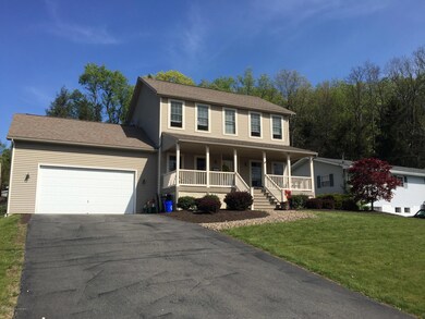 447 3rd St, Olyphant, PA 18447 - photo 2