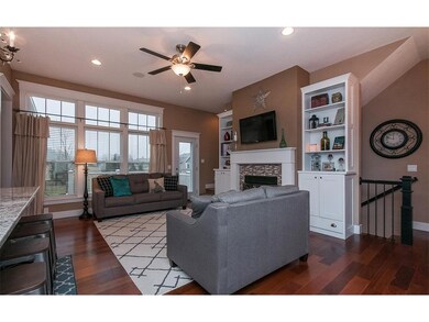 2911 Diamondhead Rd, Hiawatha, IA 52233 - photo 7