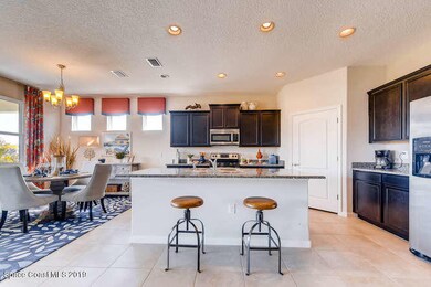 The Delray-small-005-9-Kitchen-666x445-7