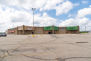 1230 N Main St, Viroqua, WI 54665 - photo 2