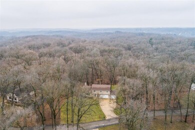 14 Cottage Grove Woods SE, Cedar Rapids, IA 52403 - photo 3