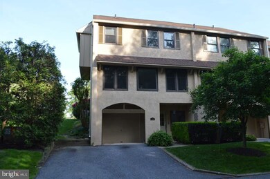 639 Niblick Ln unit 25, Wallingford, PA 19086 - photo 2