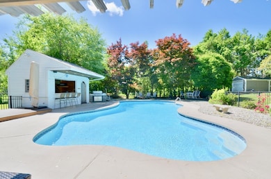 23 Lyons Rd, Dudley, MA 01571 - photo 5