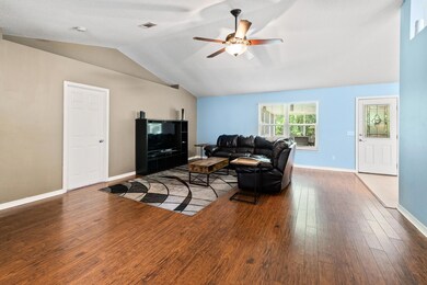2816MohicanWay-18