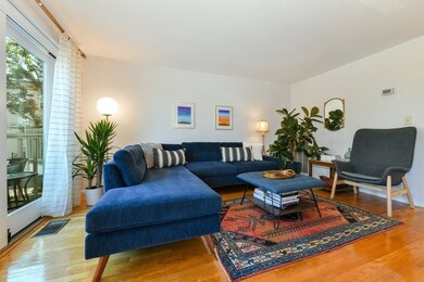 37 Morton St unit 32, Boston, MA 02113 - photo 3