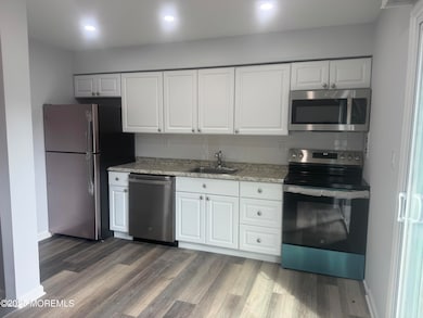 96 East Ave unit 42, Atlantic Highlands, NJ 07716 - photo 3