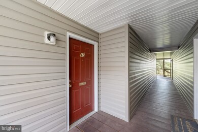 112 Timberlake Terrace unit 10, Stephens City, VA 22655 - photo 4