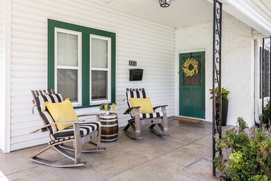 405 W San Antonio St, Fredericksburg, TX 78624 - photo 2