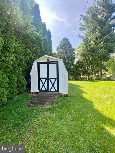 404 Farmhouse Rd, Downingtown, PA 19335 - photo 6