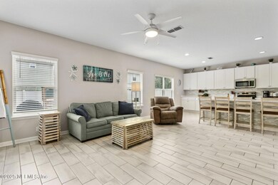 8-web-or-mls-86624 Illusive Lake Ct (10