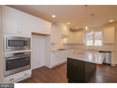 8 Hadley Ln, Glen Mills, PA 19342 - photo 2