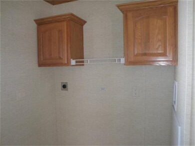 8 Swifts Beach Rd unit 8, Wareham, MA 02571 - photo 4