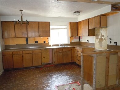 1303 E Dewey Ave, Nampa, ID 83686 - photo 2