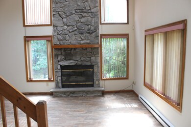 148 Song Mountain Dr, Tafton, PA 18464 - photo 5