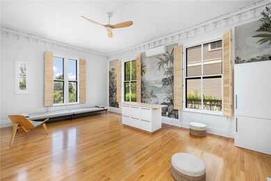 119 Benefit St unit 1, Providence, RI 02903 - photo 3