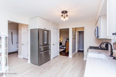 5 Whirlaway Blvd, Gansevoort, NY 12831 - photo 5