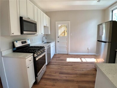 Apt 2 Kitchen