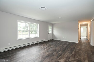 500 Grandview Ave, Perkasie, PA 18944 - photo 3