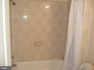 4274 Foote St NE unit 2, Washington, DC 20019 - photo 2