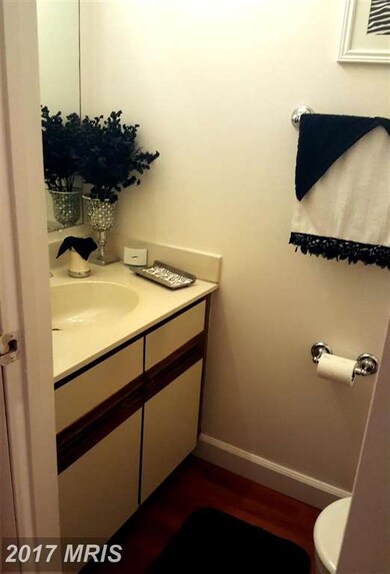 15616 Emery Ct, Bowie, MD 20716 - photo 3