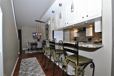 Casual dining bar in kitchen