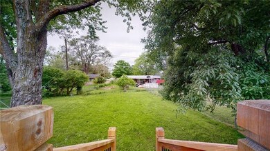 9918 Countryside Rd, Lenexa, KS 66215 - photo 3