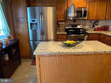 10 Aspen Ct, Monmouth Junction, NJ 08852 - photo 7