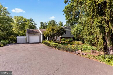 12617 Pinecrest Rd, Herndon, VA 20171 - photo 3