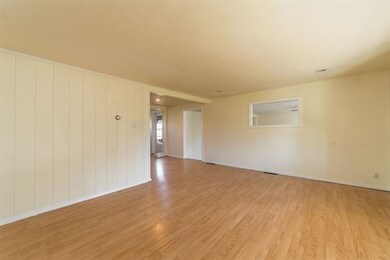 4009 N Lanewood Dr, Muncie, IN 47304 - photo 2