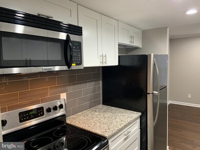 9041 Lambskin Ln, Columbia, MD 21045 - photo 3