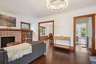 2-web-or-mls-70-e-longview-ave