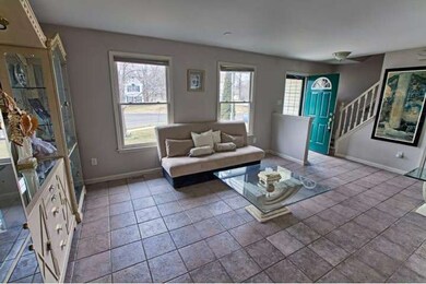 412 Locust Ct, Glassboro, NJ 08028 - photo 2