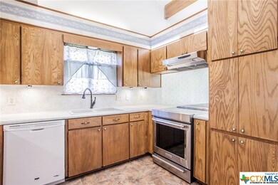 1280 Quail Run Dr, Troy, TX 76579 - photo 6