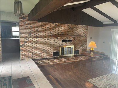 2868 Carrie Ann Cir, Poplar Bluff, MO 63901 - photo 3