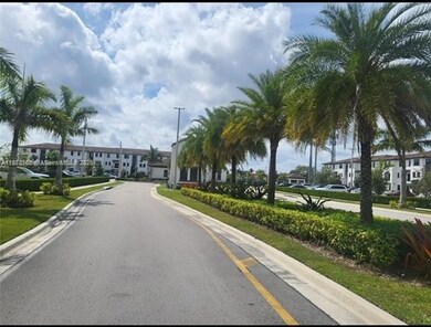 15650 SW 136th St unit 110, Miami, FL 33196 - photo 2