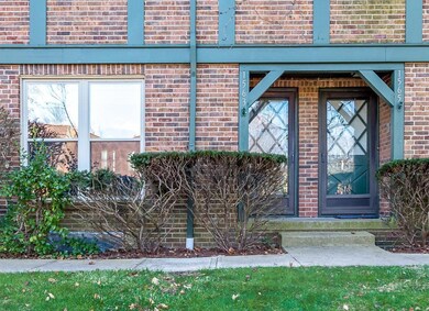 1563 Sandringham Court-2-SMALL
